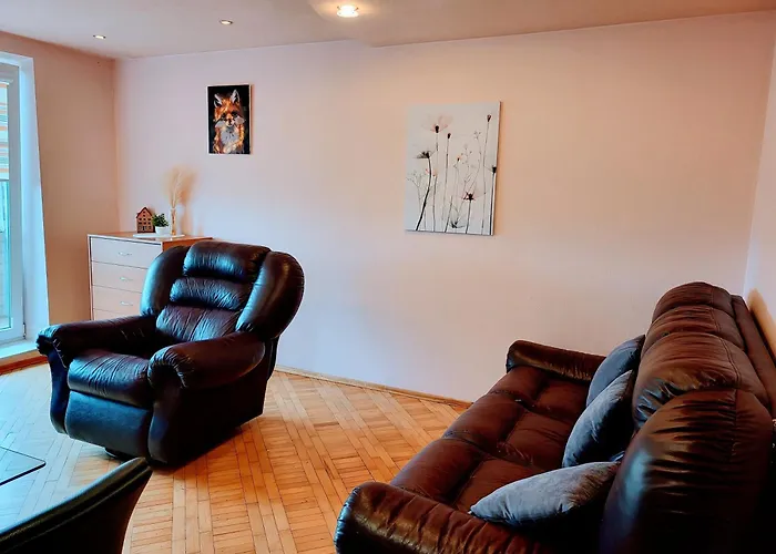 Spacious Apartment In The Sun City